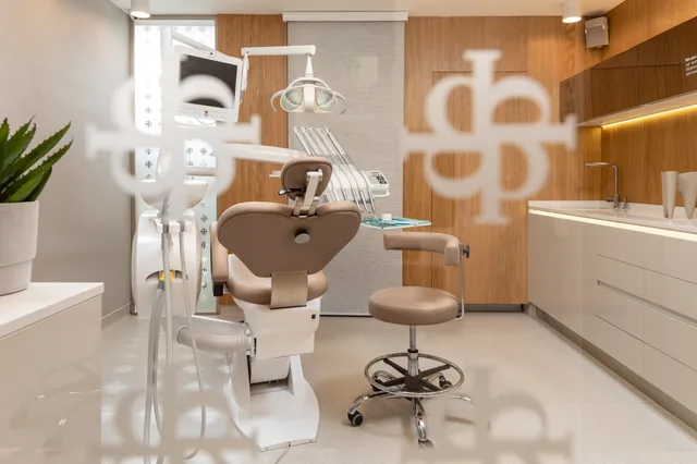 Cabinet stomatologic modern din clinica Dentetico Brașov